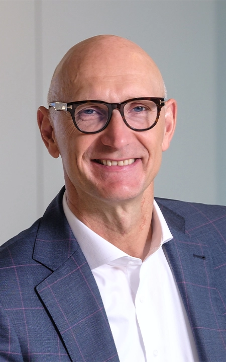 Tim Höttges, Vorstandsvorsitzender Deutsche Telekom AG (Porträt)